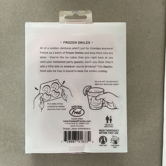 Fred Frozen Smiles ice tray - Picture 2 of 2